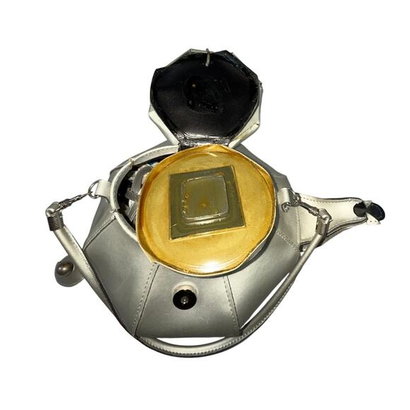 Pylones Design Lucas Tea Pot Purse Silver Unique Bag Needs TLC - Picture 7 of 9